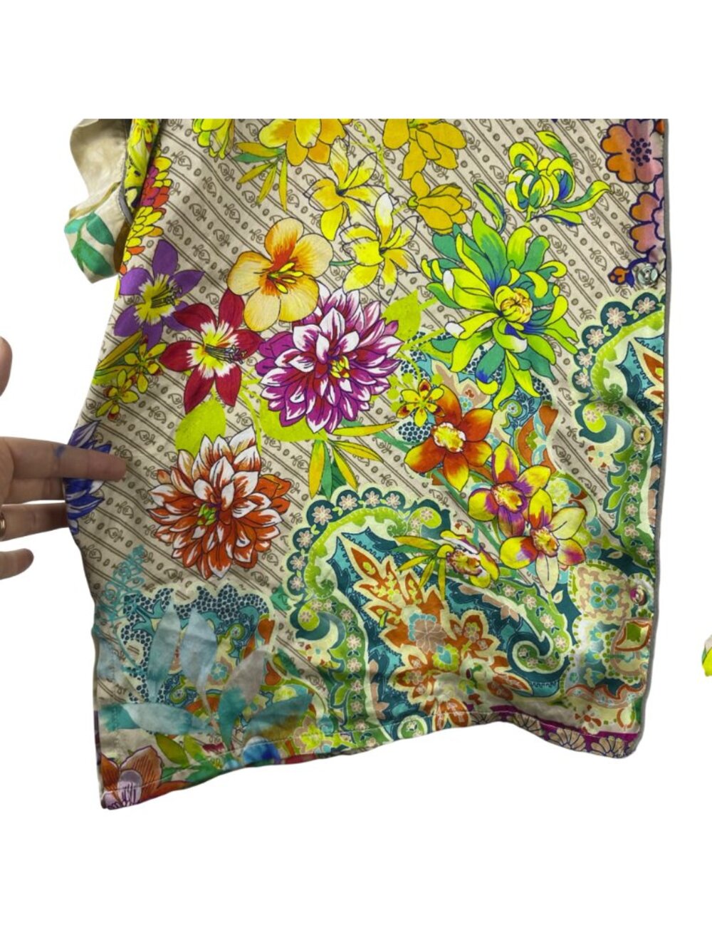 Johnny Was Aero Jules 100% Silk Floral Patchwork Womens Button Down Blouse Large - Picture 5 of 12